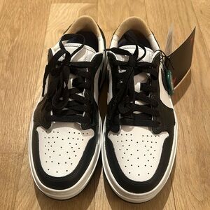 Nike Panda Dunks low disrupt, 7.5, NWT